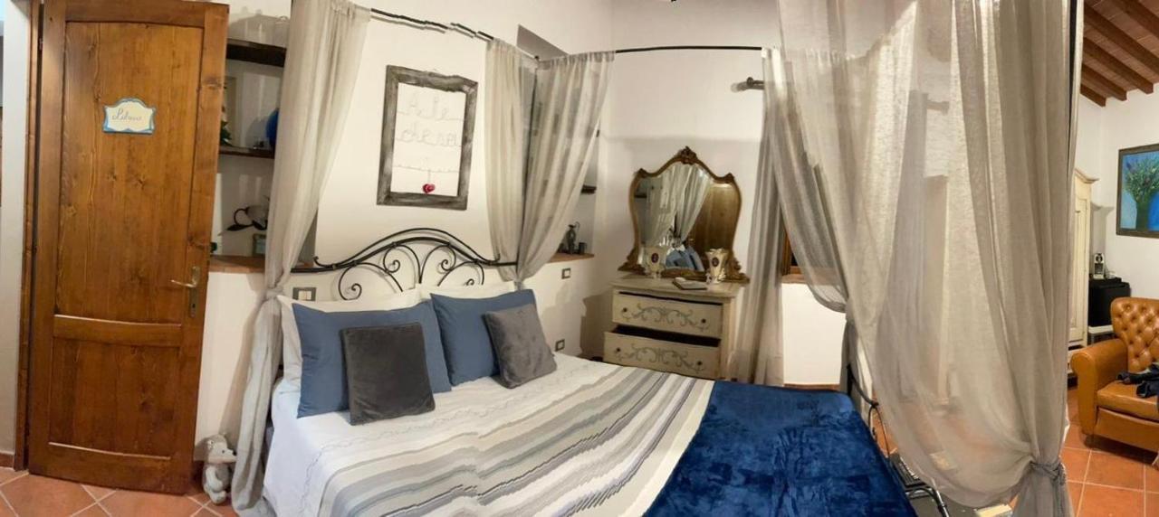 Casale Del Sole Bed & Breakfast