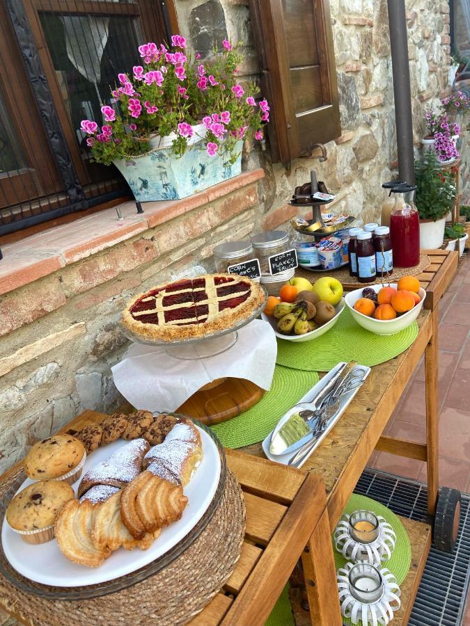 Casale Del Sole Bed & Breakfast *